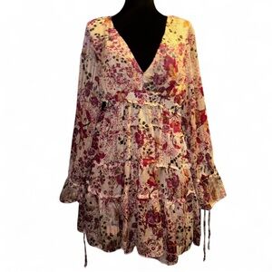 Free People–style floral V-neck mini